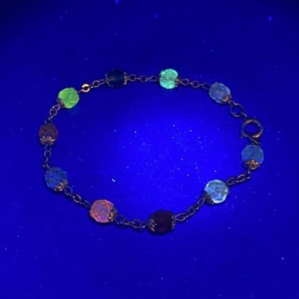 Vtg Multicolor Faceted Glass Bead Bracelet 7" Gold Tone Czech Crystal Style GLOW - Picture 8 of 8
